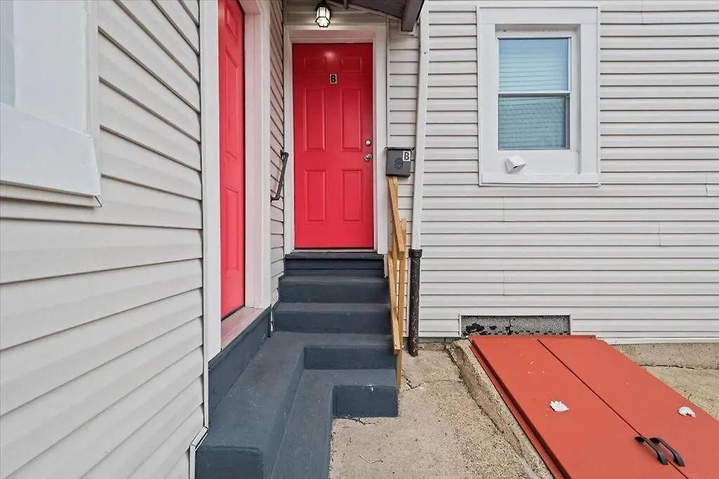 East Allegheny Apartment Driveway Parking Pittsburgh